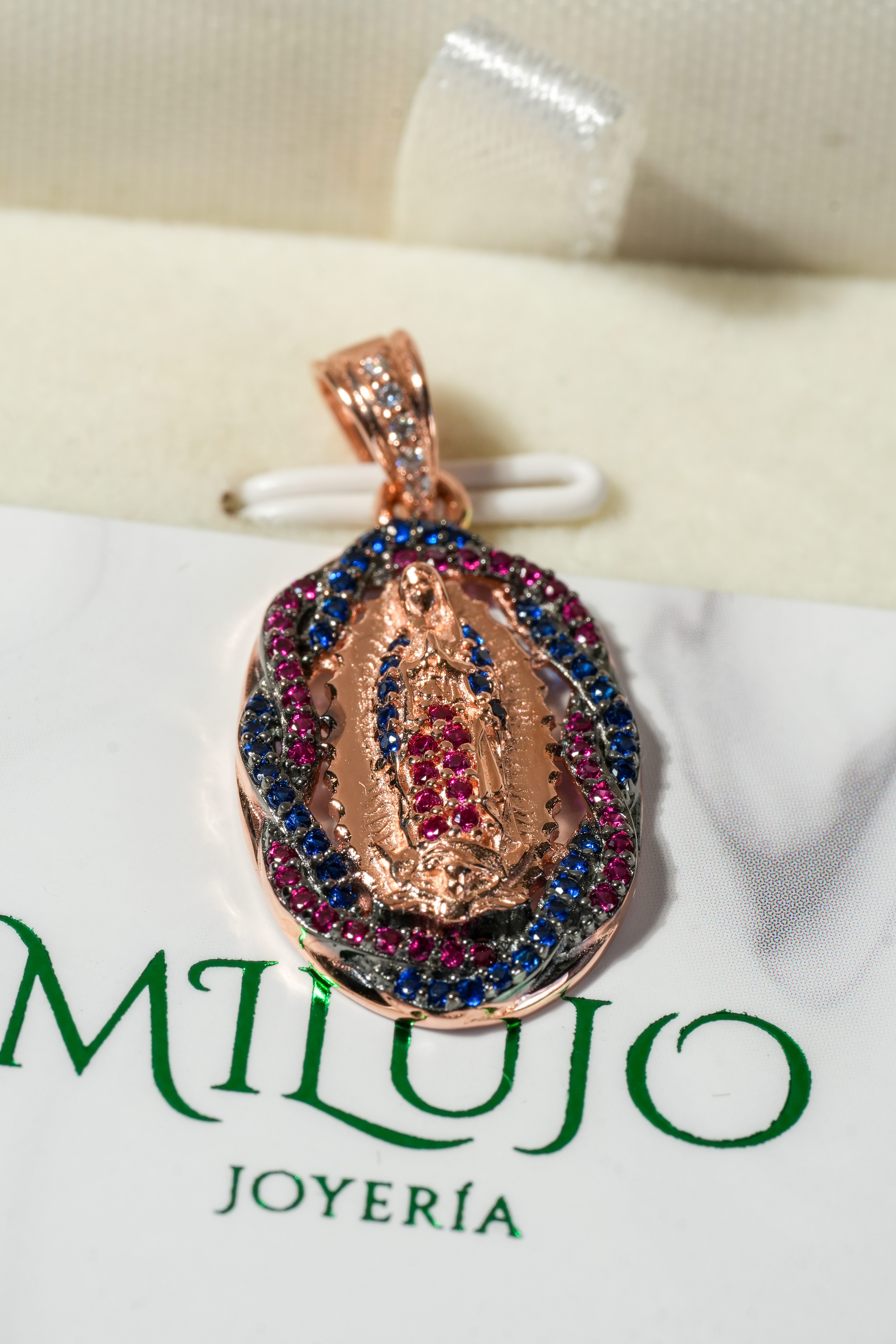 DIJE GUADALUPE ESPECIAL MILUJO